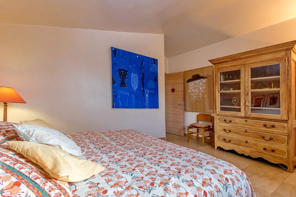 Lou Granos Bed & Breakfast Gordes Exterior photo
